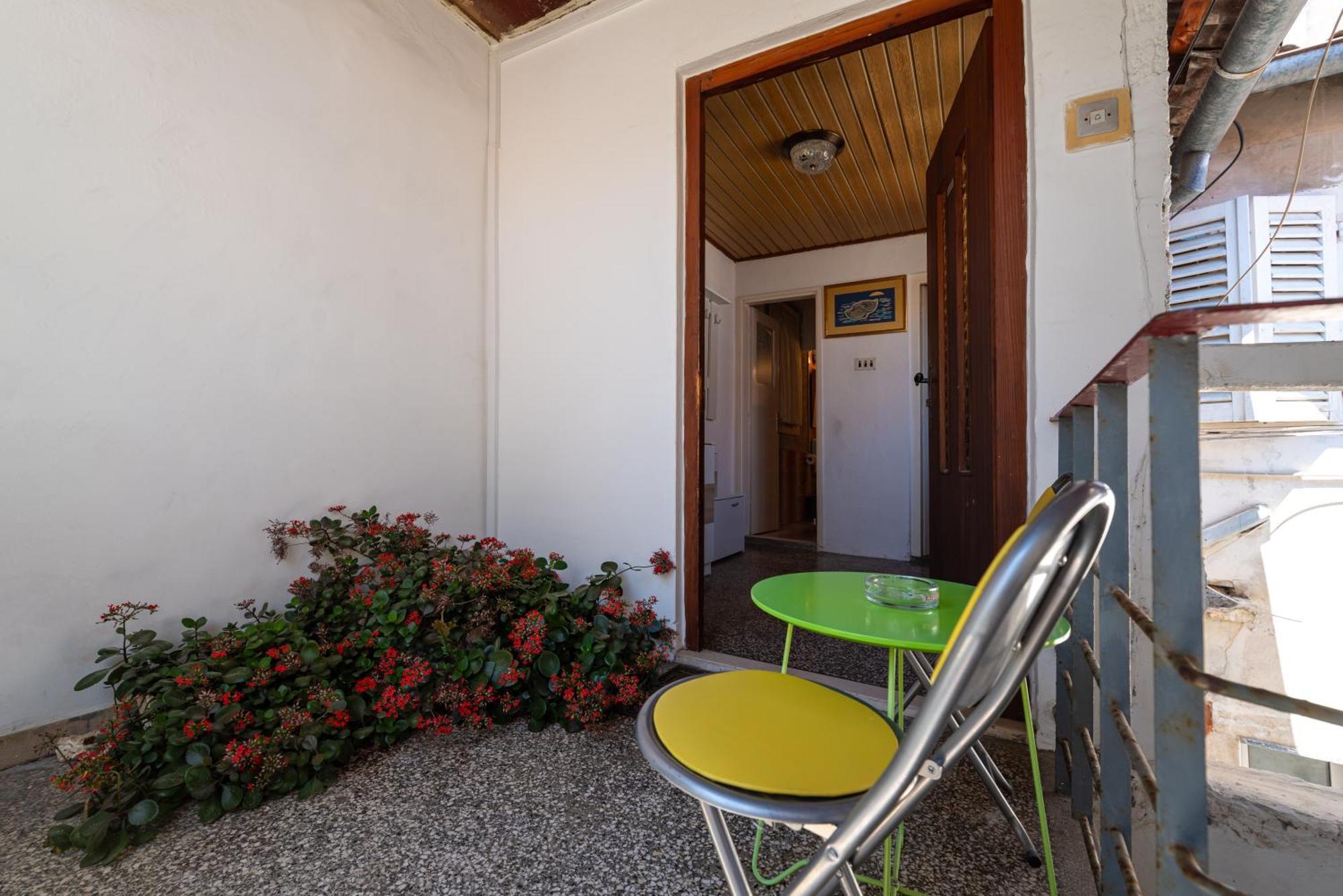Apartament Timeless Antique Old Town With Terrace Zadar Zewnętrze zdjęcie